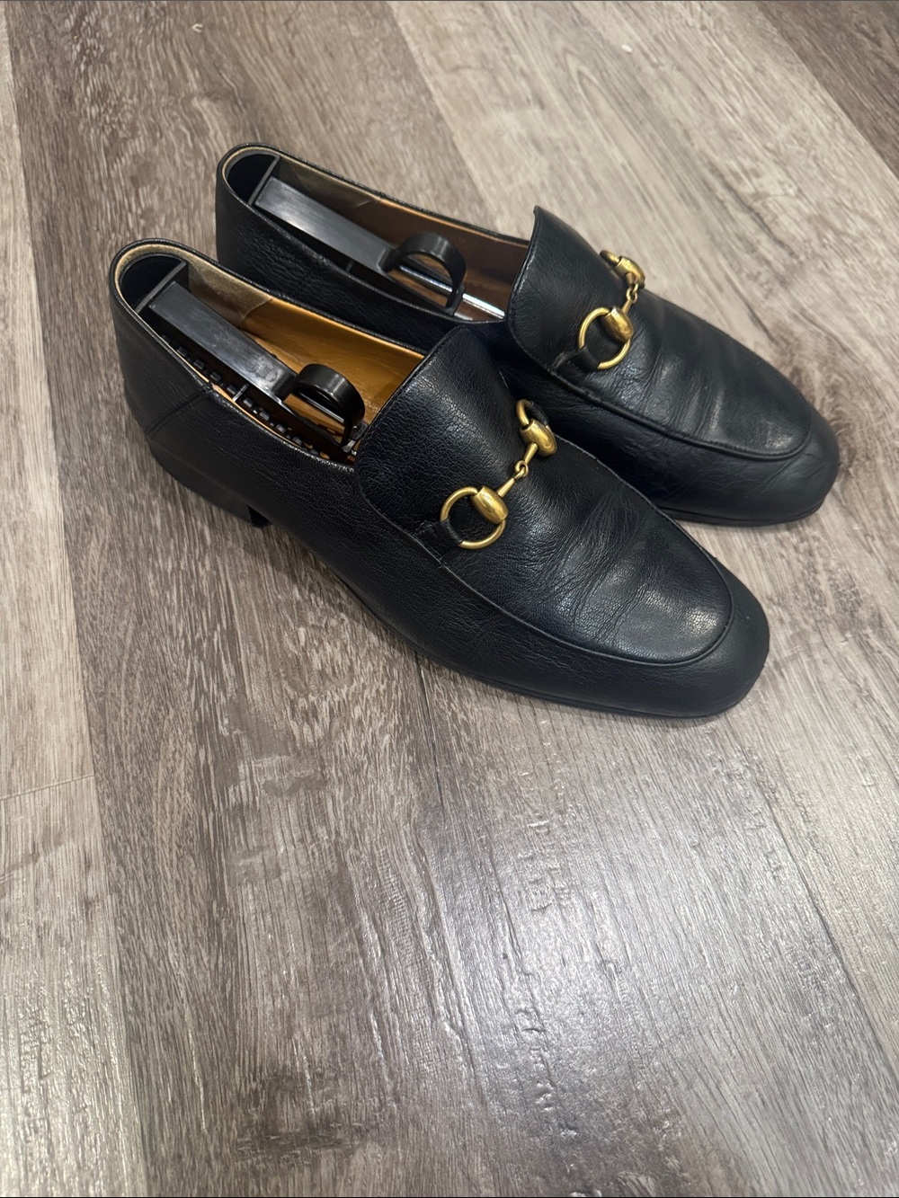Gucci Black Leather Women's Horsebit Loafers with Gold Hardware - Picture 7 of 7